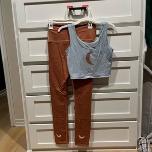 Purusha People Yoga Set